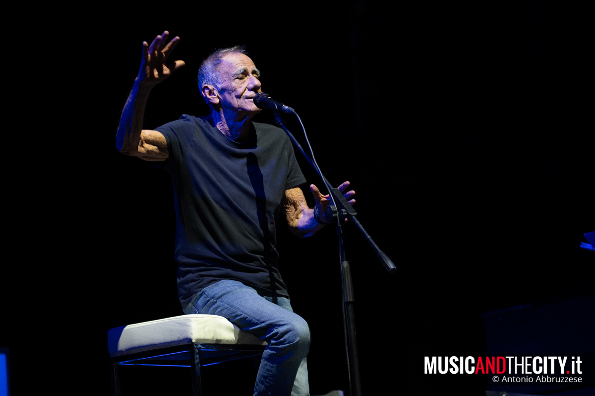 Roberto Vecchioni ad AstiMusica