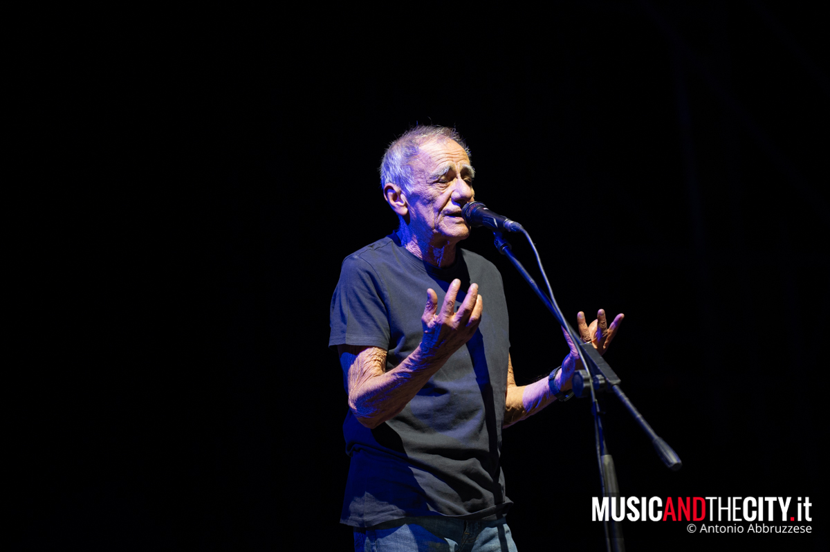 Roberto Vecchioni ad AstiMusica