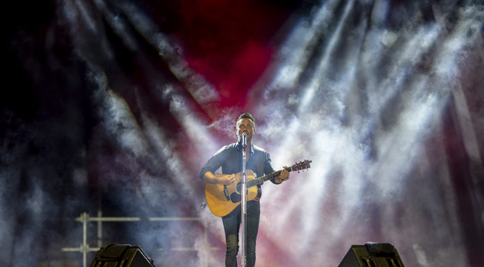 Nek al Festival di Majano è “Solo: Chitarra e voce” Nek Majano Festival