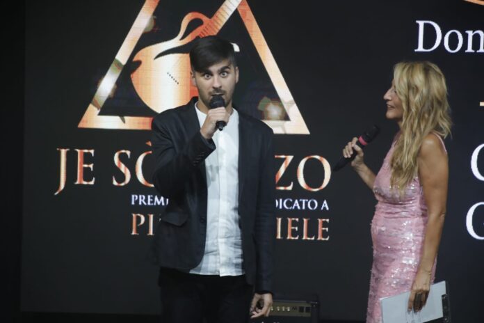 je so pazzo