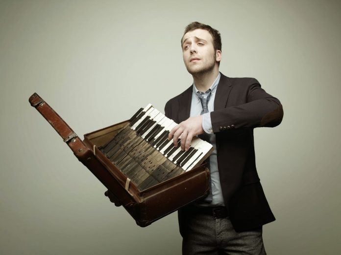 RAPHAEL GUALAZZI