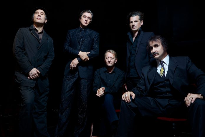 EINSTÜRZENDE NEUBAUTEN
